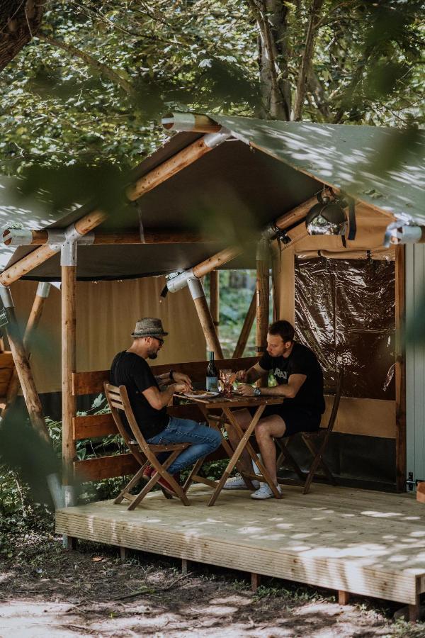 Sioglamping In Siocamping Siófok Esterno foto